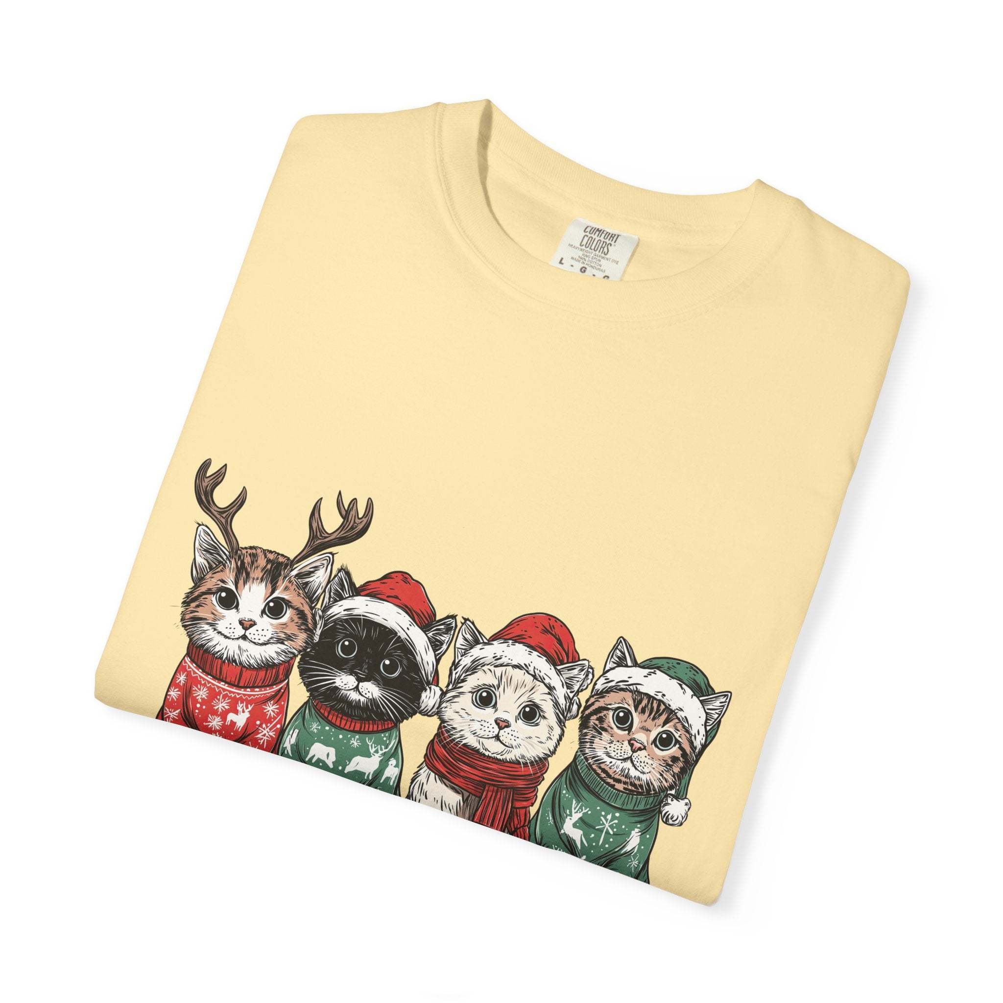 Meowy Christmas Cat Lover T-Shirt - Festive Holiday Tee