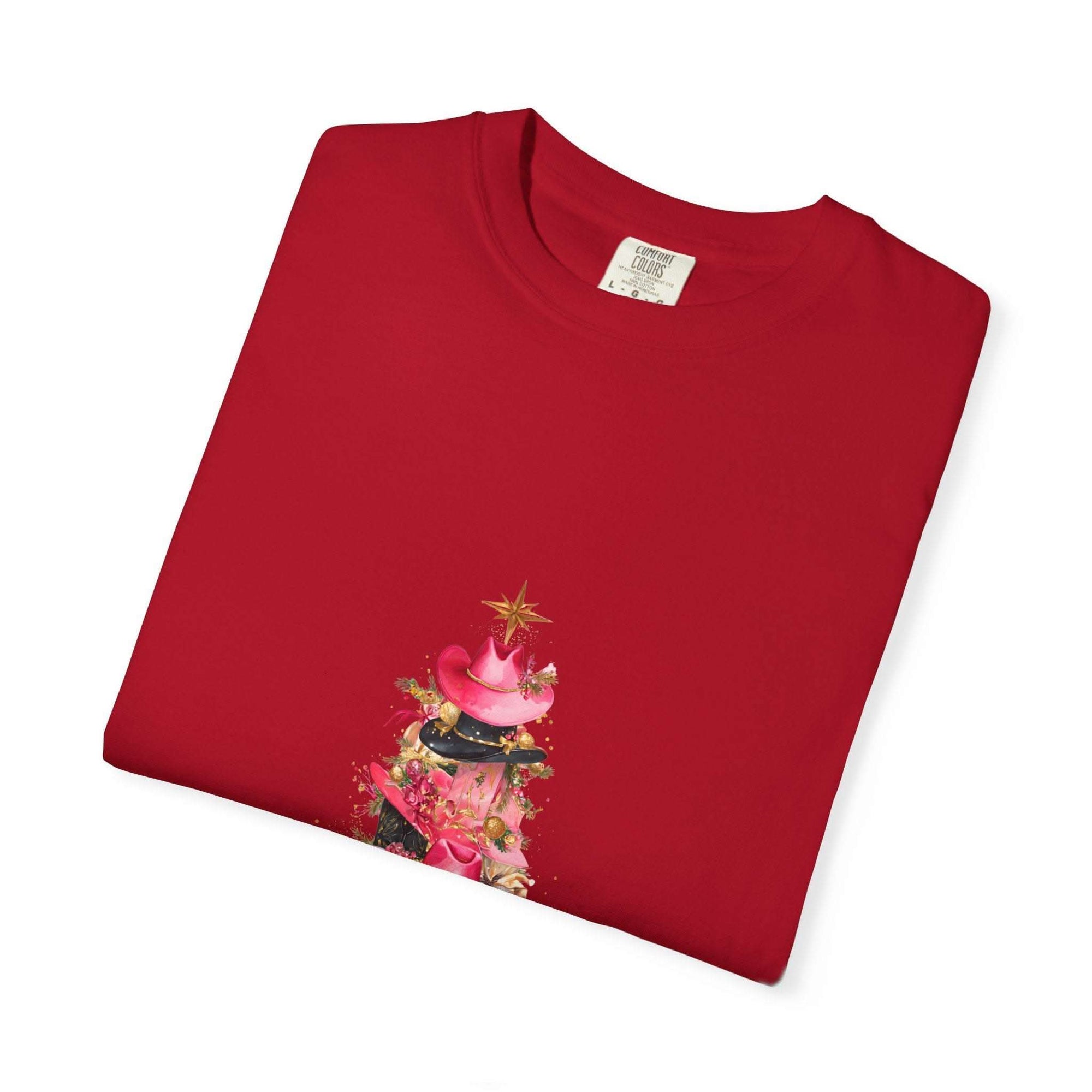 Pepper-colored cotton t-shirt featuring a festive cowgirl Christmas tree design by Printify