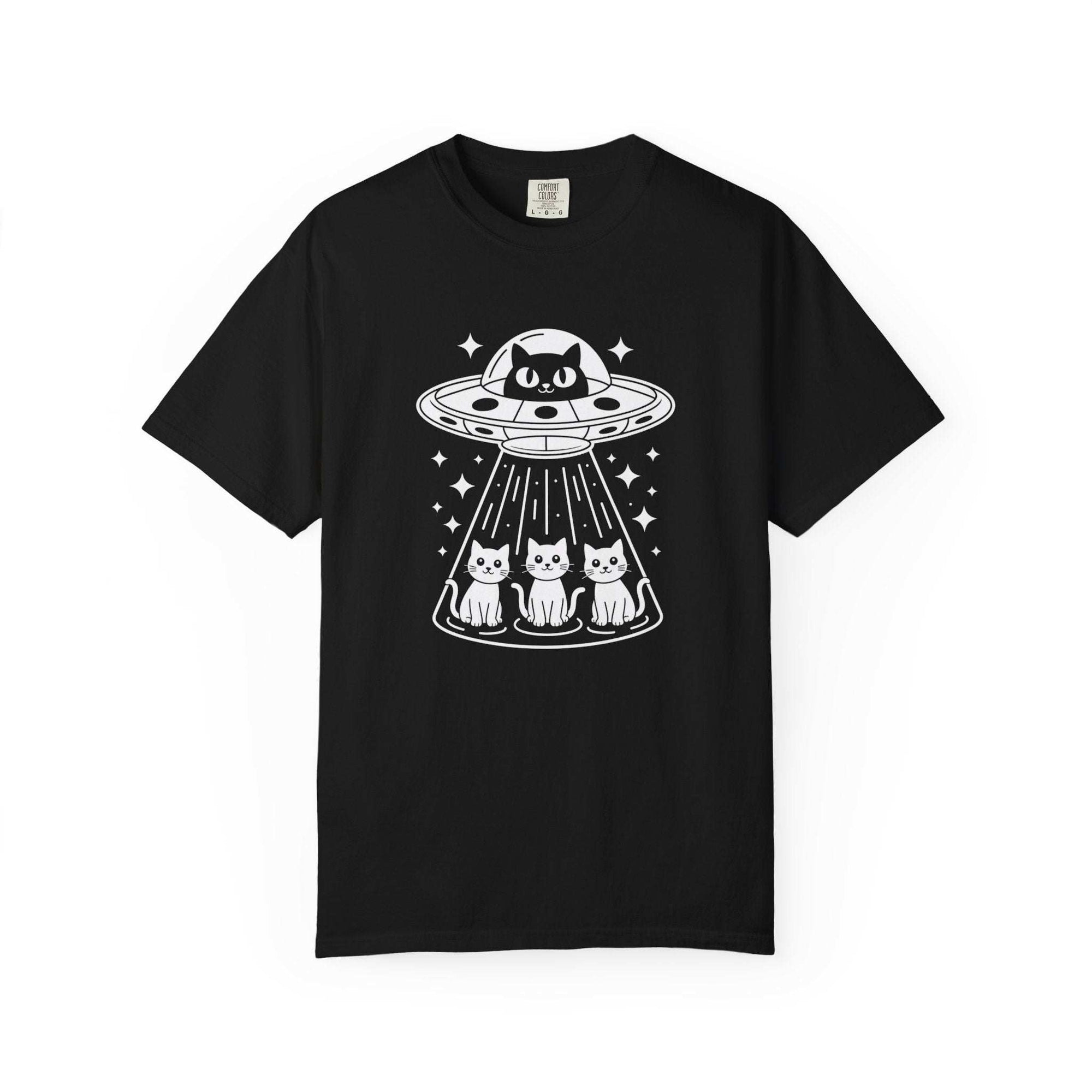 Surreal Cat UFO Abduction T-Shirt | Weirdcore Alien Graphic Tee | Comfort Colors Extraterrestrial Top