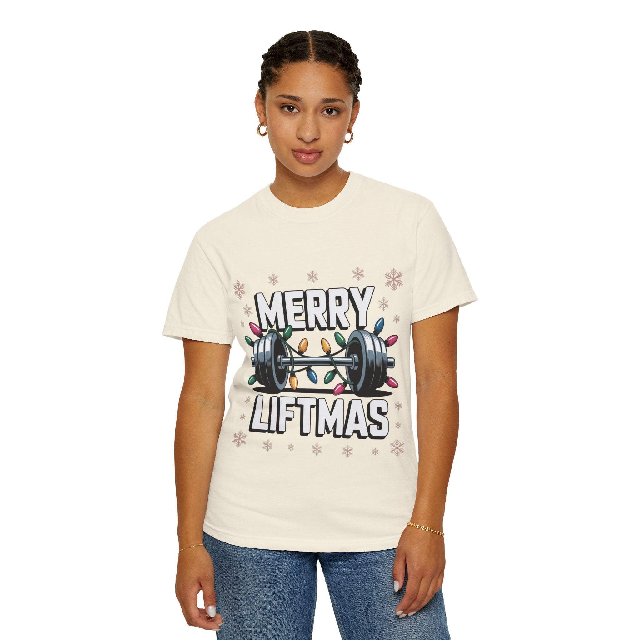 Christmas Workout T-shirt - Merry Liftmas Design