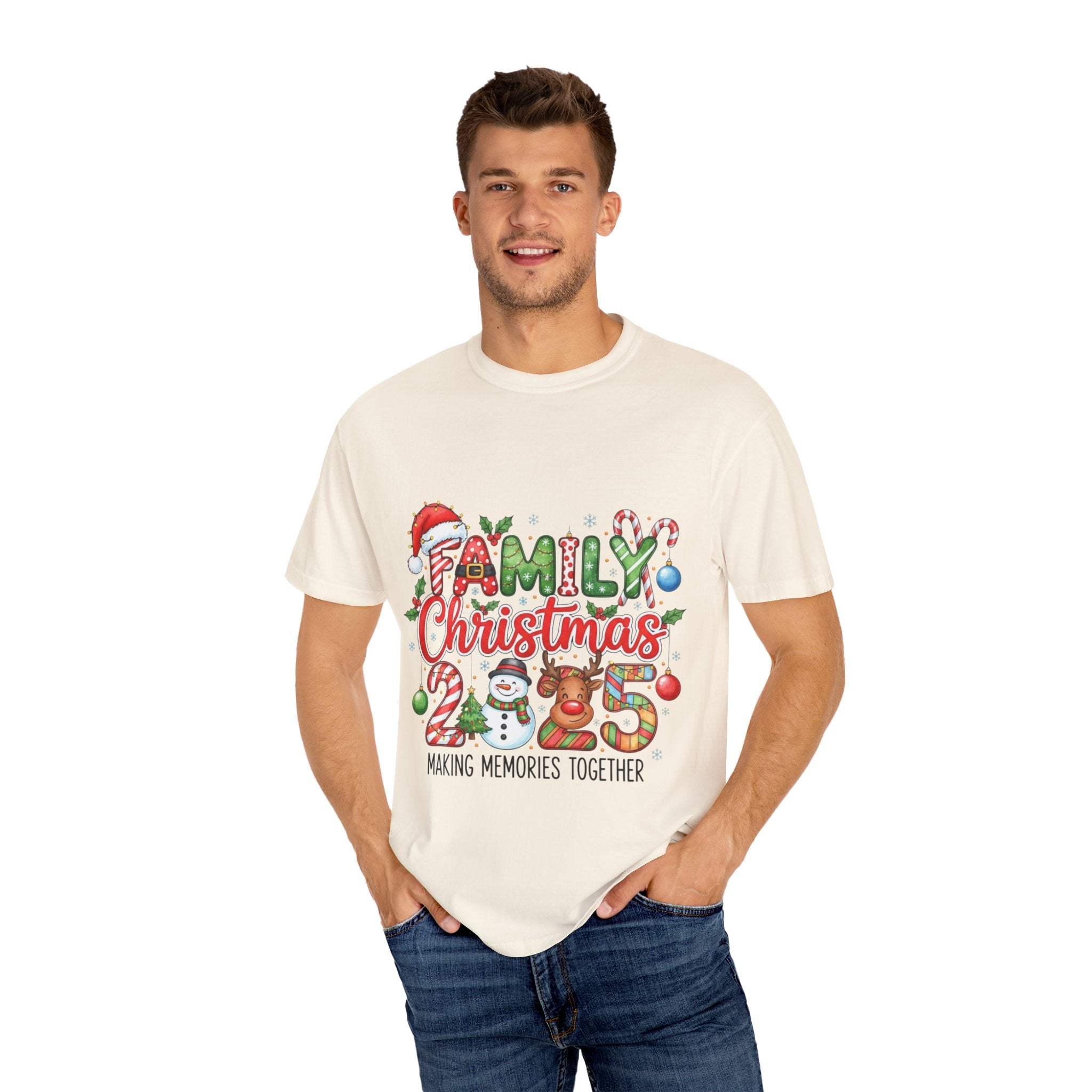 Family Christmas 2025 T-shirt