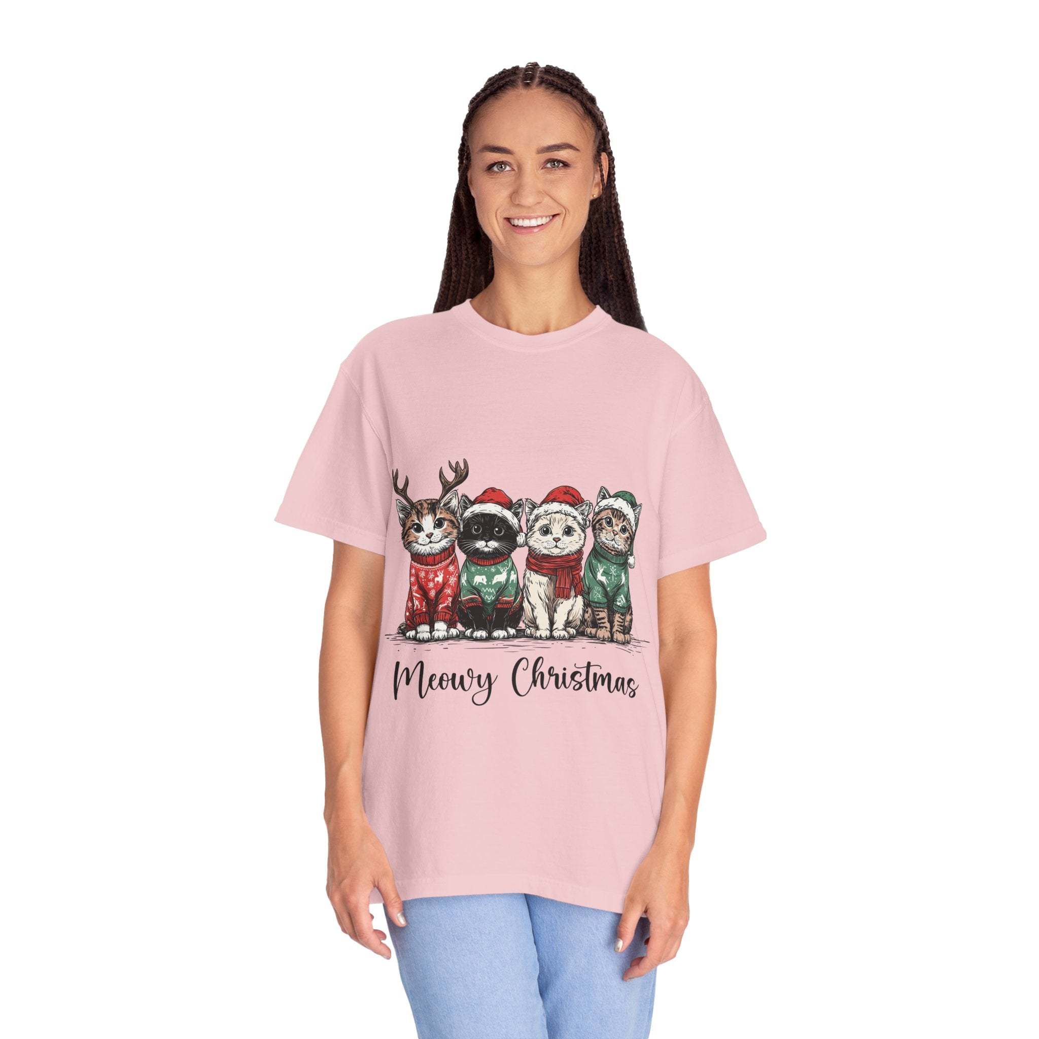 Meowy Christmas Cat Lover T-Shirt - Festive Holiday Tee