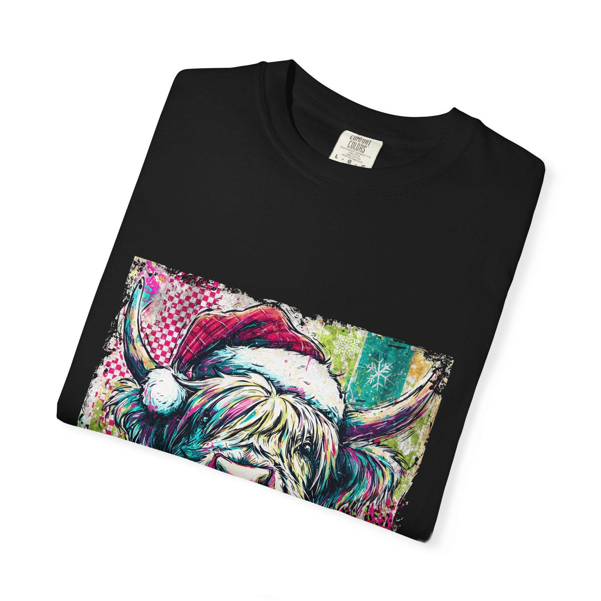 Black Retro Santa Highland Cow T-shirt with colorful festive design on front