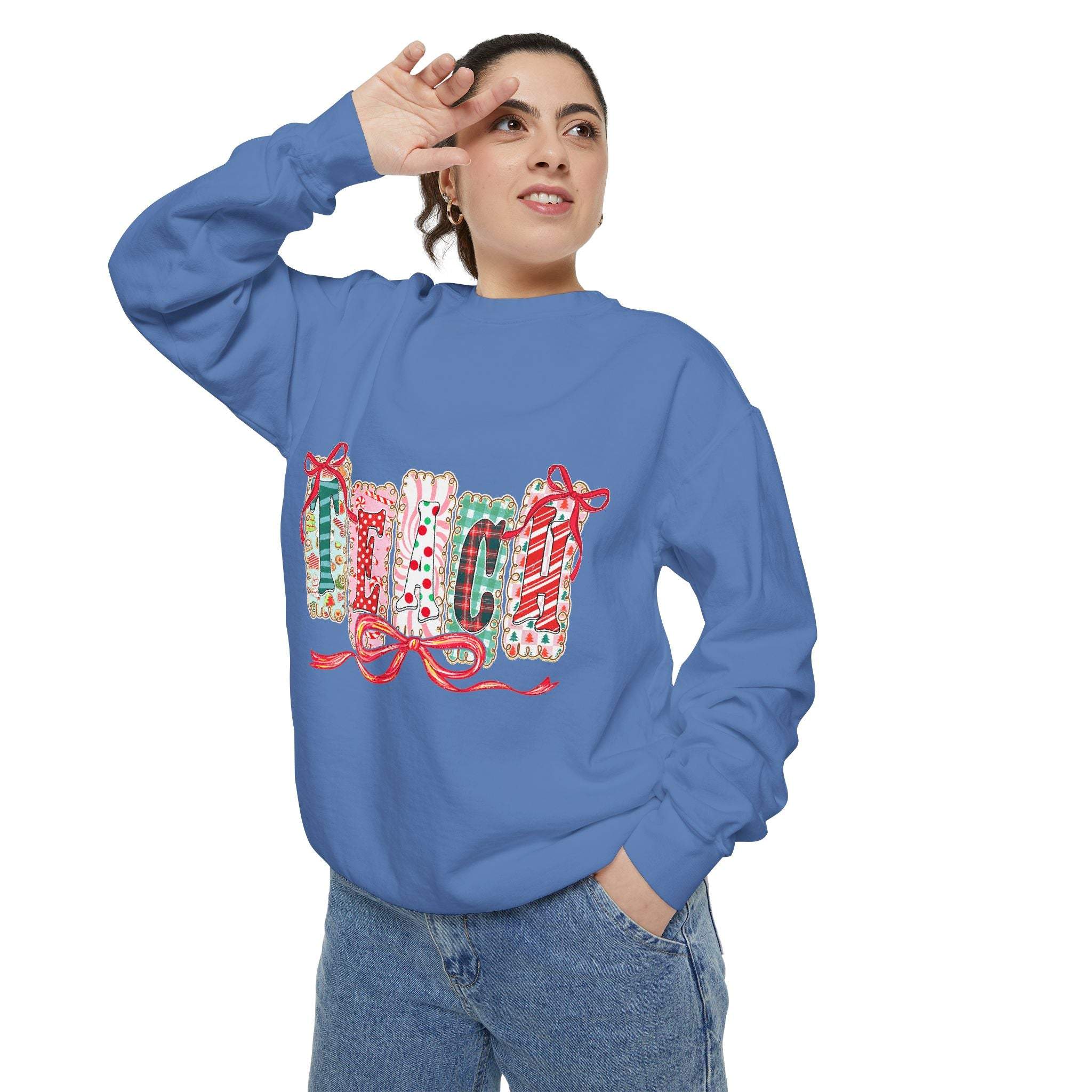 Pepper-colored sweatshirt with a preppy design, ideal for Christmas gifts, from Printify, available in sizes S, M, L.