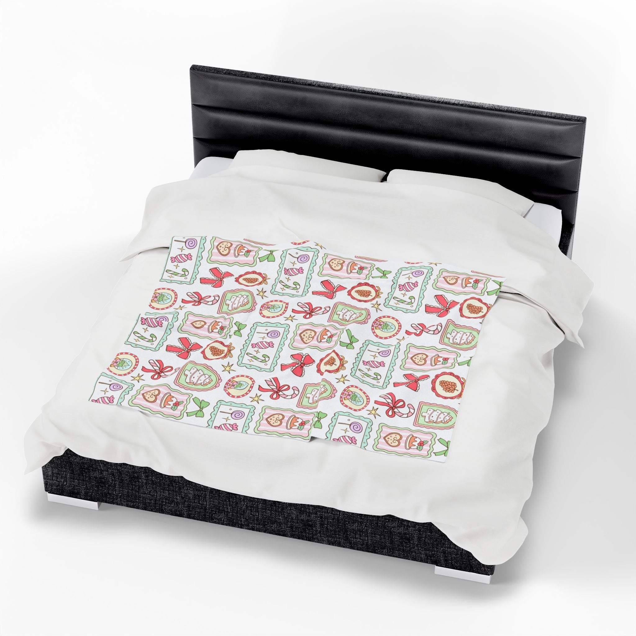Velveteen Plush Blanket with retro Christmas frames design on bed
