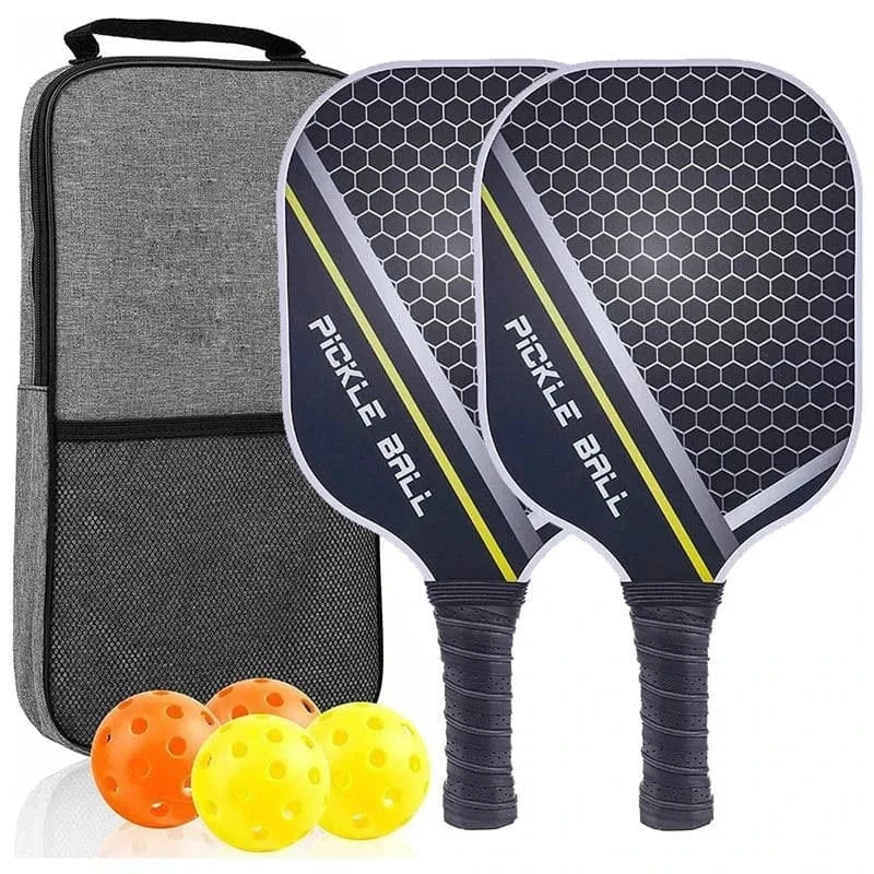 Set of 2 pickleball paddles with carbon fiber surface and anti-slip grip