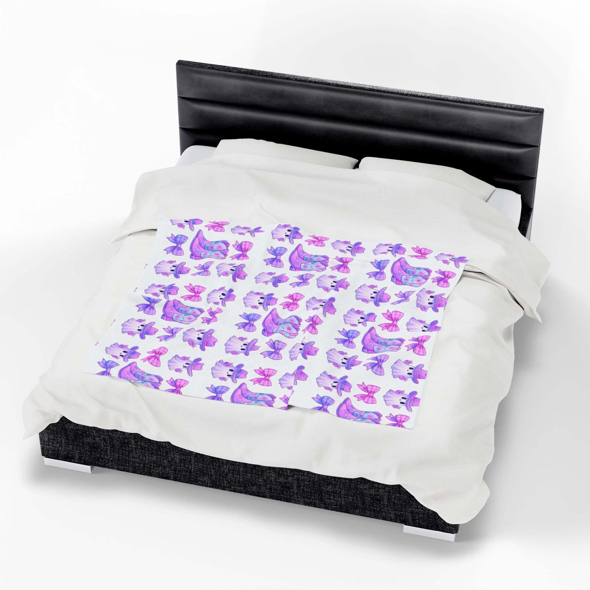 Pink and Purple Ghost Soft Plush Throw Blanket - TeninoVentures