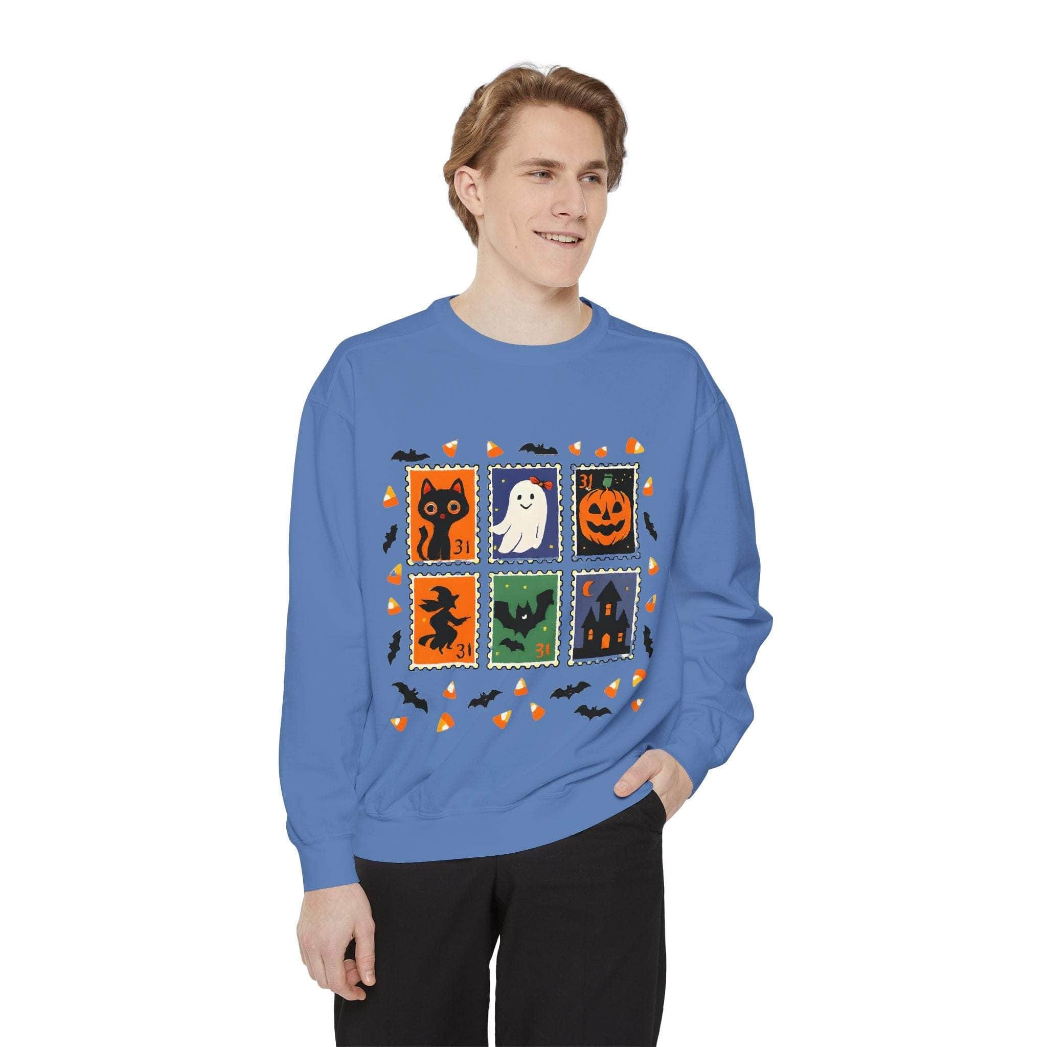 Retro Halloween Stamp Sweatshirt - TeninoVentures