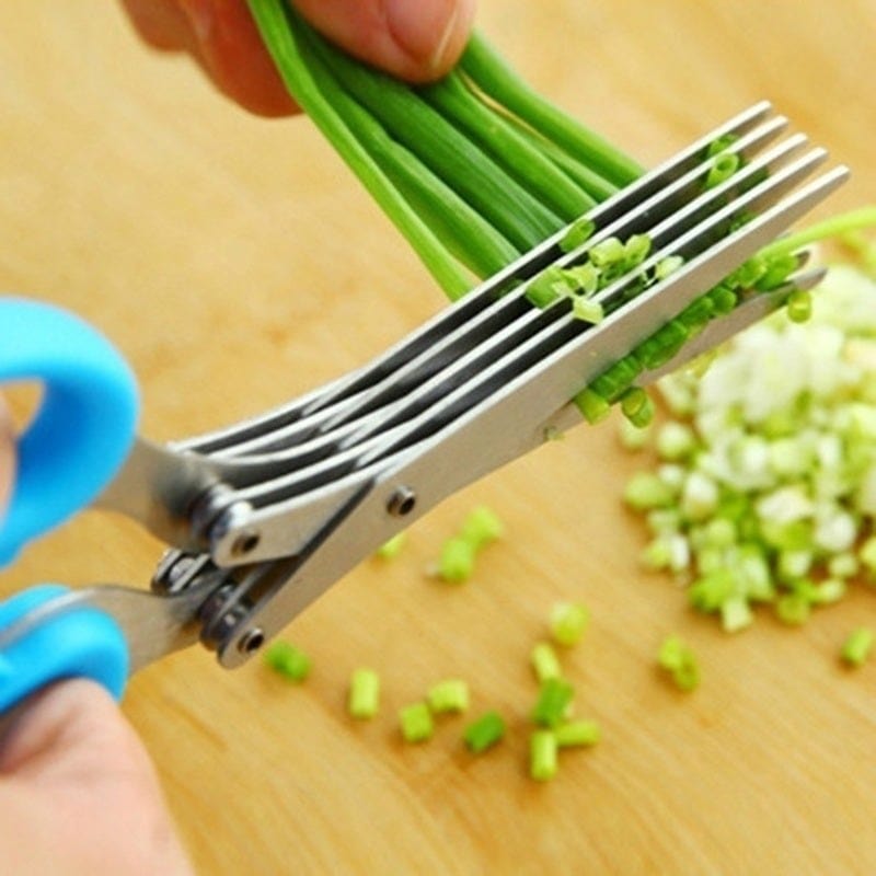 Multifunctional multi-layer stainless steel green onion scissors cutting herbs and spices efficiently with blue handles