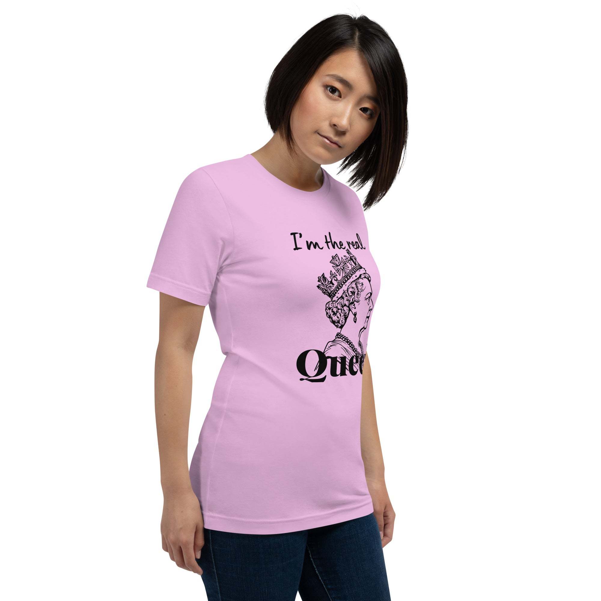 Real Queen T-Shirt - Bold Royal Graphic Tee for Feminine Empowerment