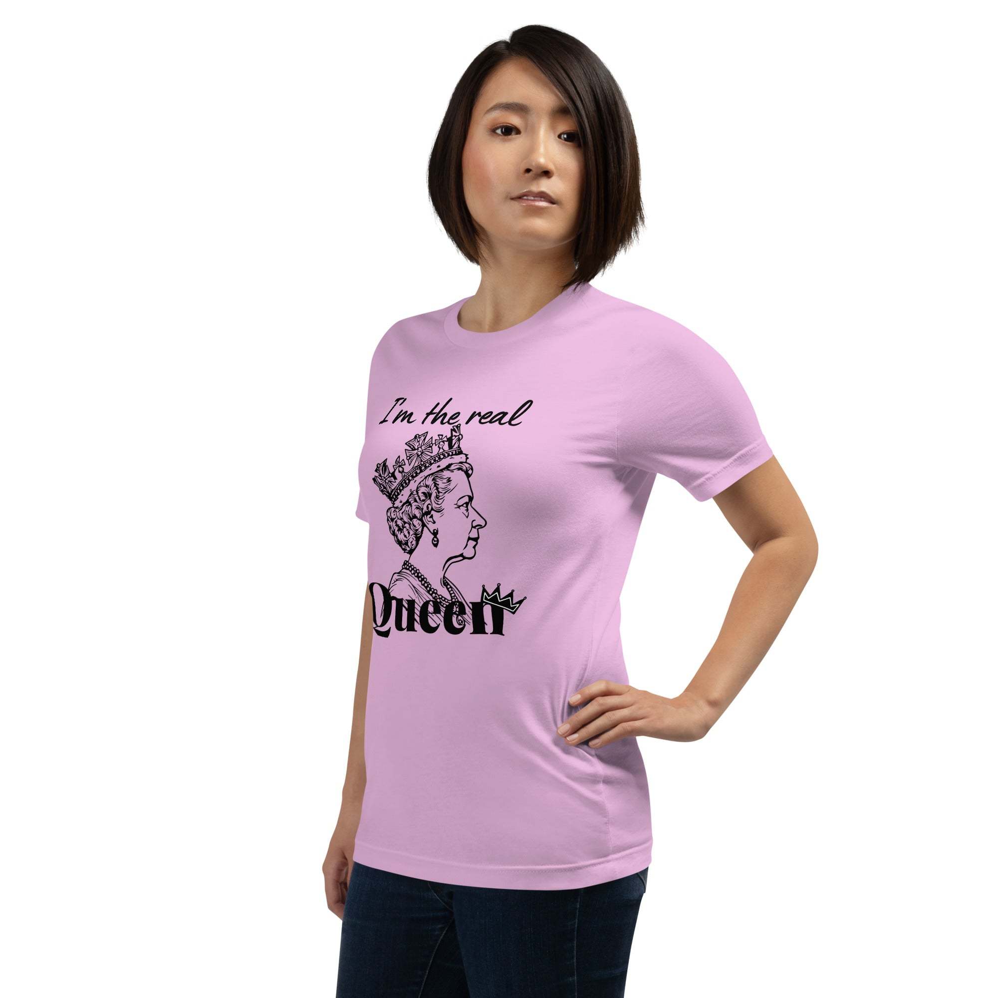 Real Queen T-Shirt - Bold Royal Graphic Tee for Feminine Empowerment