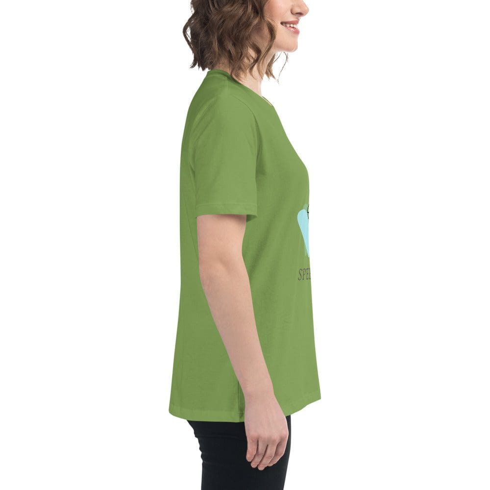 Side view of a person wearing a green minimalist speechless face line art t-shirt made of soft cotton