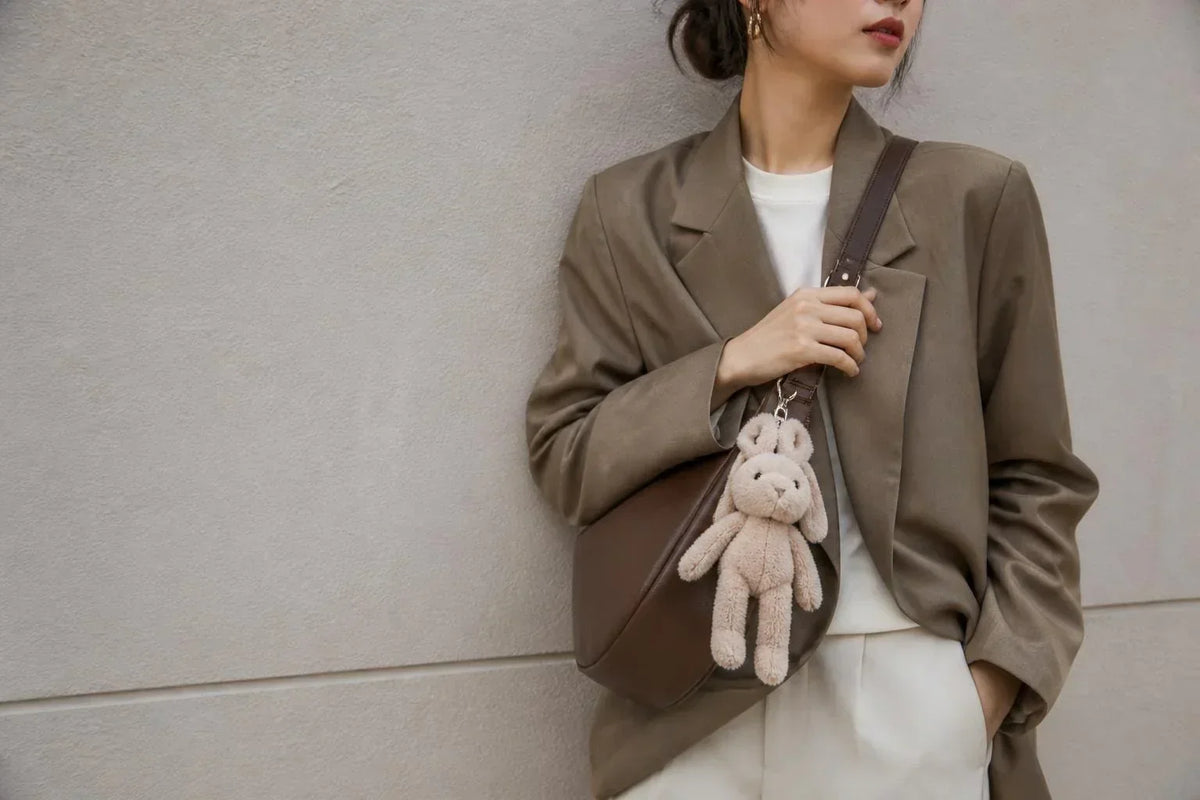 Plush Accessories: Trends, Styles & Shopping Guide 2026