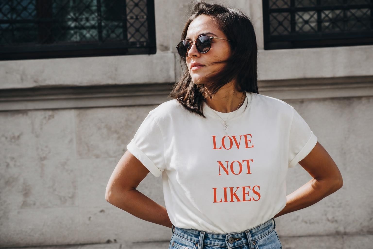 Slogan Tees Women: Style Guide & Trends for 2026