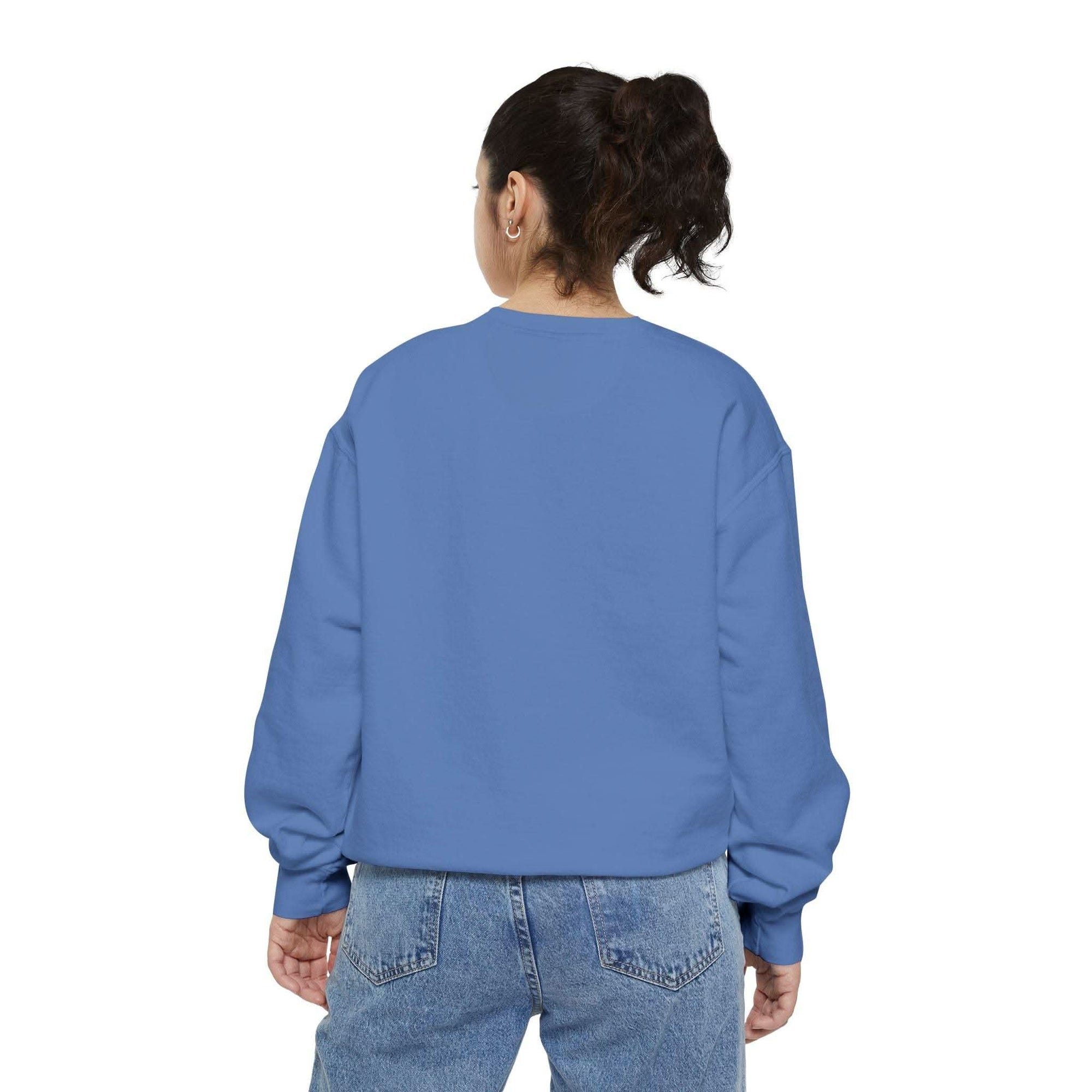 Pepper-colored sweatshirt with a preppy design, ideal for Christmas gifts, from Printify, available in sizes S, M, L.