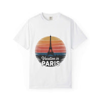 Garment-dyed T-shirt with vintage Paris travel design for stylish casual wear