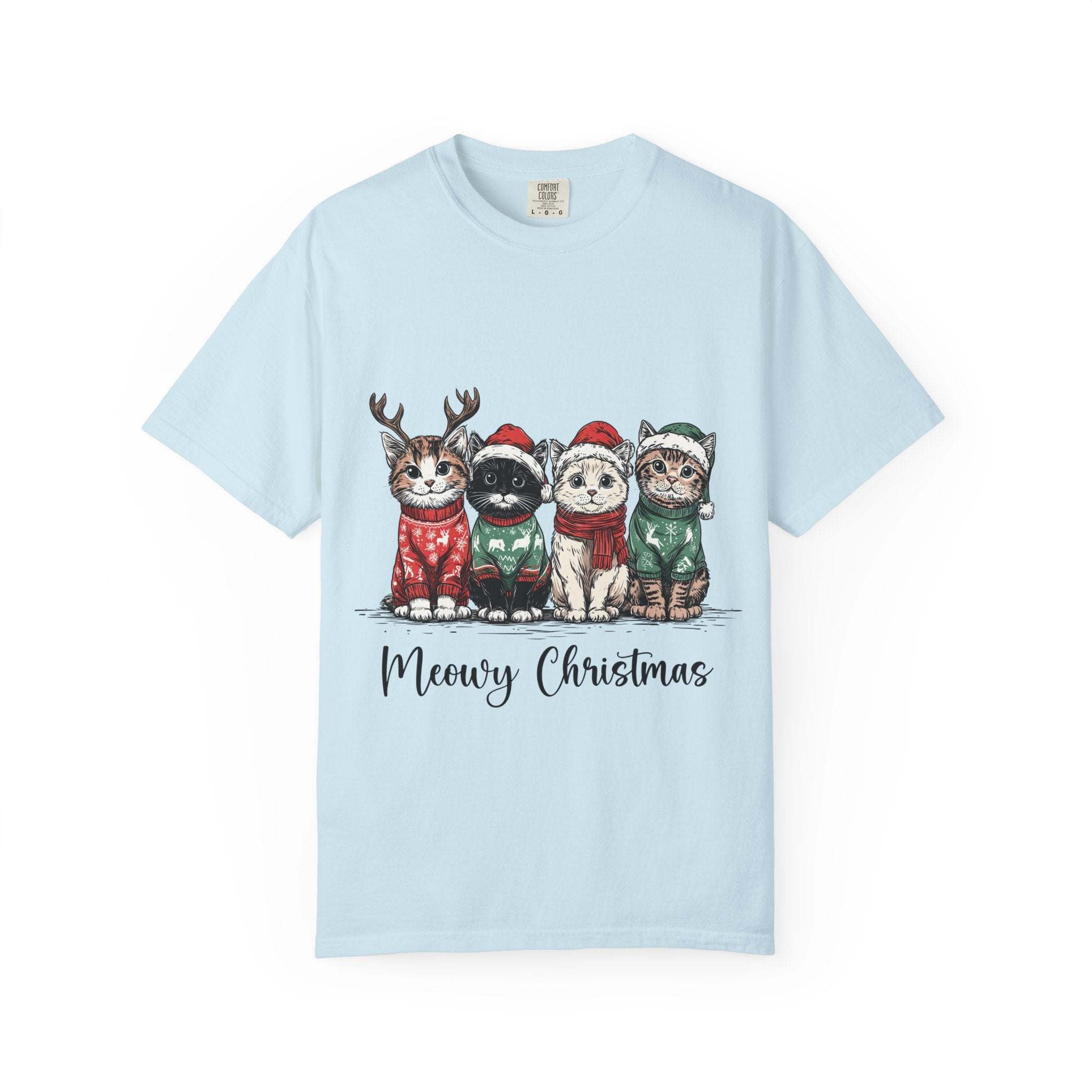 Bay cat lover t-shirt featuring a festive Meowy Christmas design, perfect for holiday gifting.
