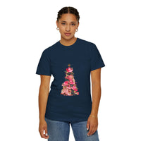 Pepper-colored cotton t-shirt featuring a festive cowgirl Christmas tree design by Printify