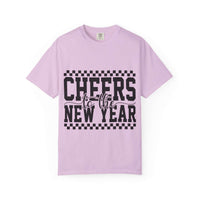 Cheers for the New Year T-Shirt with vintage garment-dyed look and relaxed fit for comfortable New Year's celebrations