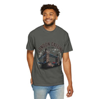 Unisex London Calling Travel T-shirt with Tower Bridge graphic, garment-dyed cotton, casual fit
