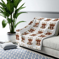Soft Highland cow Sherpa blanket with cozy fleece and rustic cow design for warmth and comfort