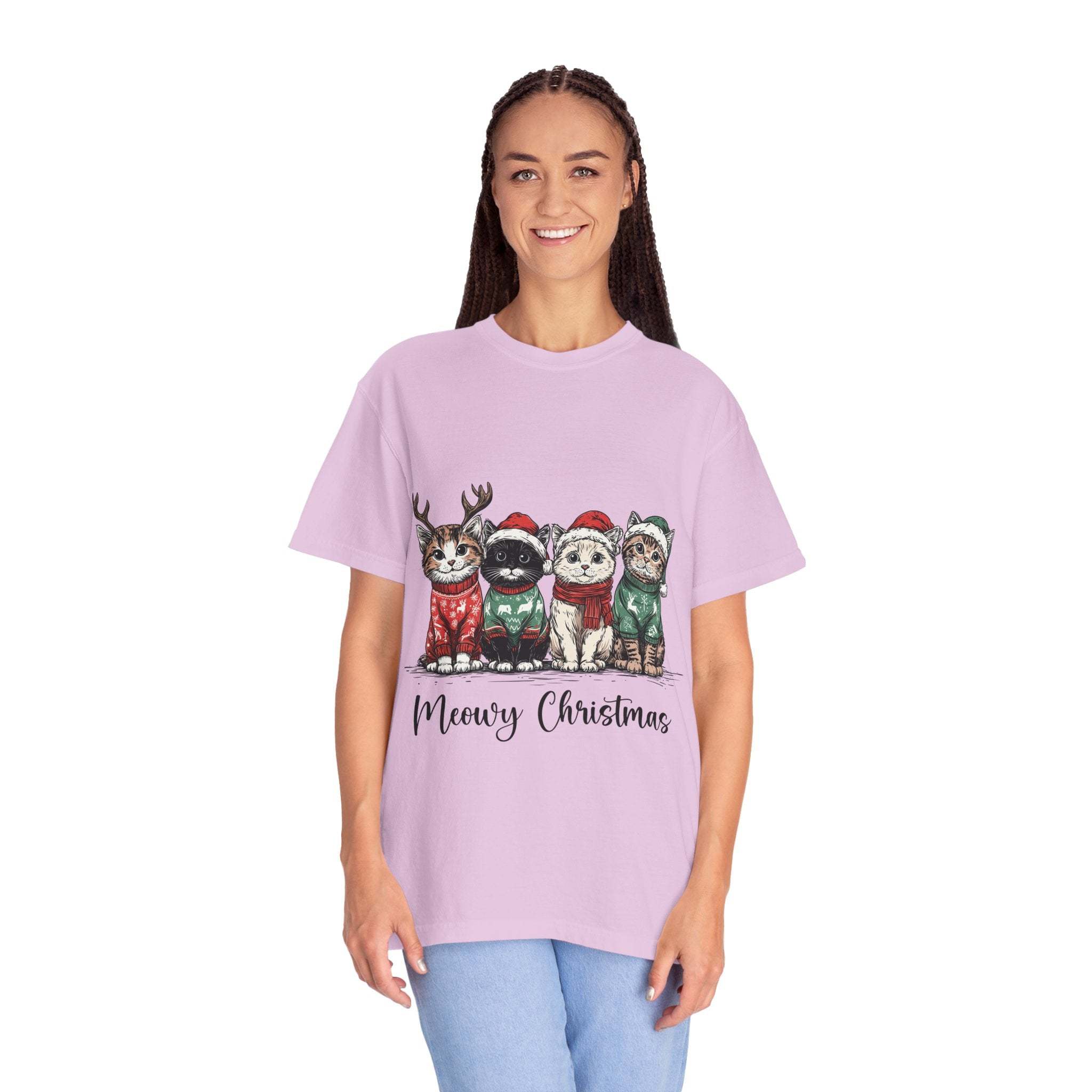 Meowy Christmas Cat Lover T-Shirt - Festive Holiday Tee