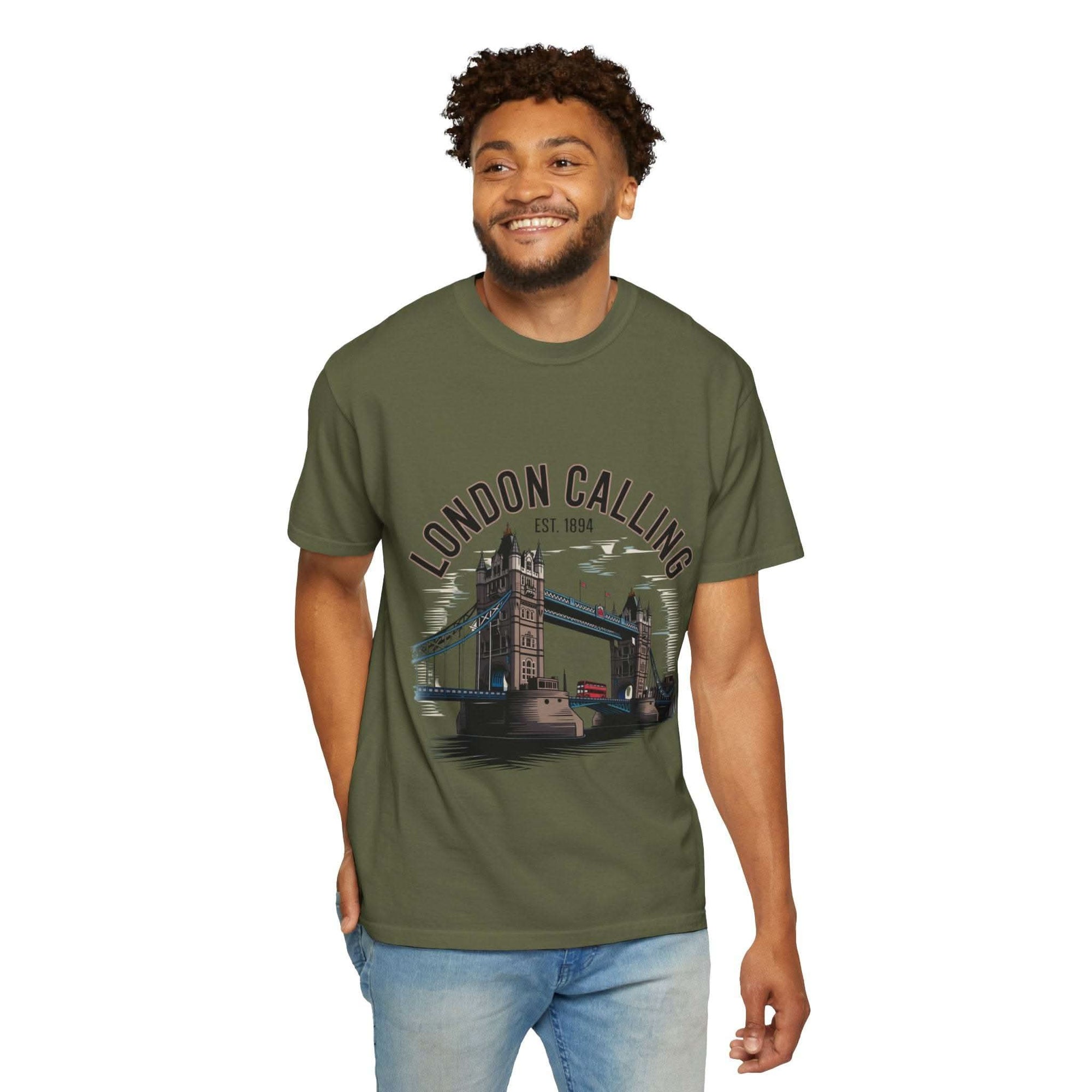 Unisex London Calling Travel T-shirt with Tower Bridge design, garment-dyed cotton, casual fit