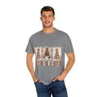 Cowboy Howdy Christmas t-shirt with festive cowboy tree design in gray, made of 100% cotton, durable and soft, perfect holiday country style shirt.