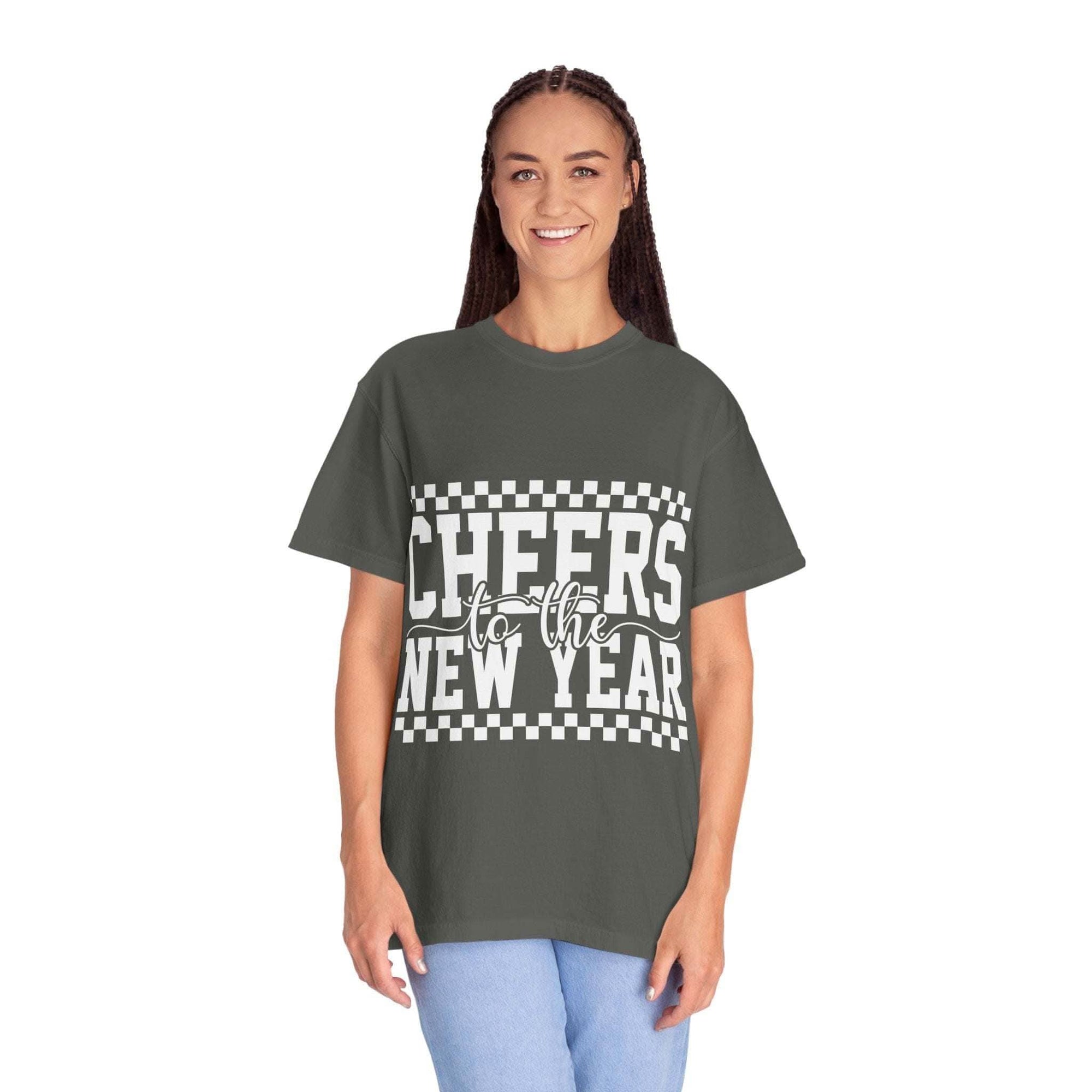 Vintage Cheers for the New Year T-Shirt with relaxed fit and garment-dyed soft fabric for comfortable New Year's celebrations