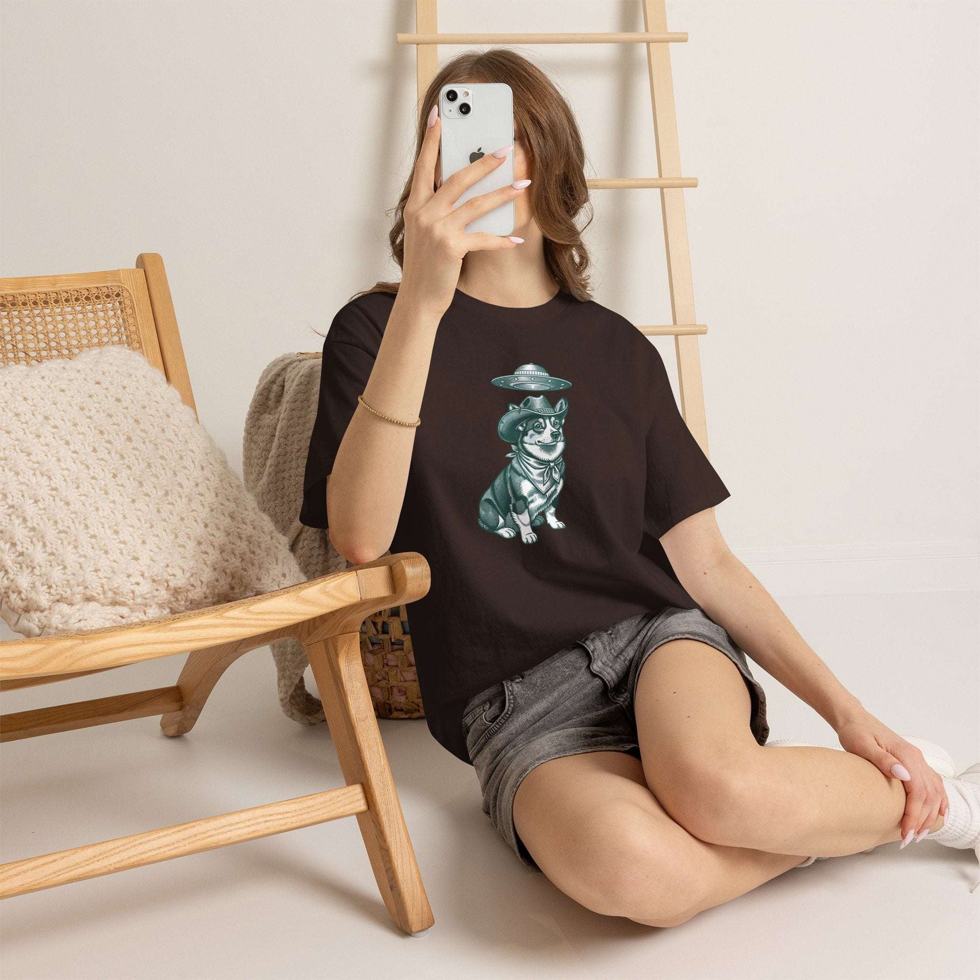 Alien Corgi Illustration Tee | UFO Dog Graphic T-Shirt