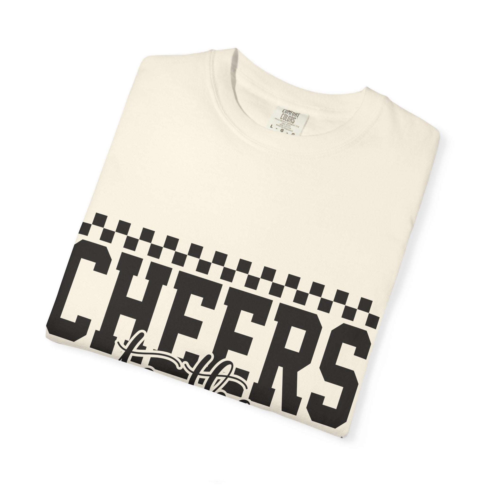 Cheers for the New Year T-Shirt with relaxed fit and vintage garment-dyed design for comfortable New Year's celebrations
