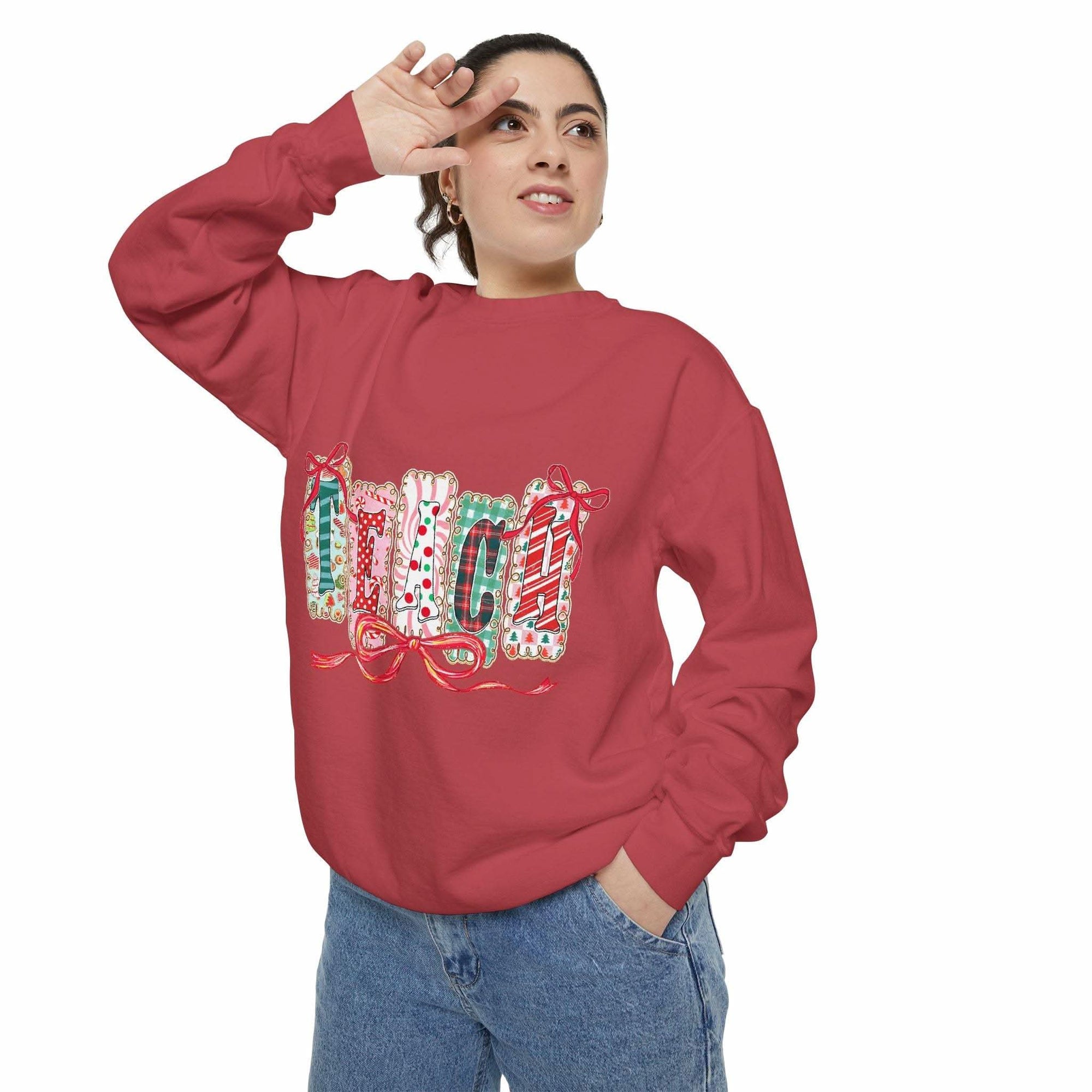 Pepper-colored sweatshirt with a preppy design, ideal for Christmas gifts, from Printify, available in sizes S, M, L.