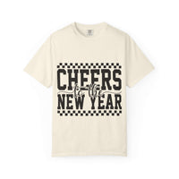Cheers for the New Year T-Shirt relaxed fit vintage garment-dyed graphic tee for casual winter celebrations