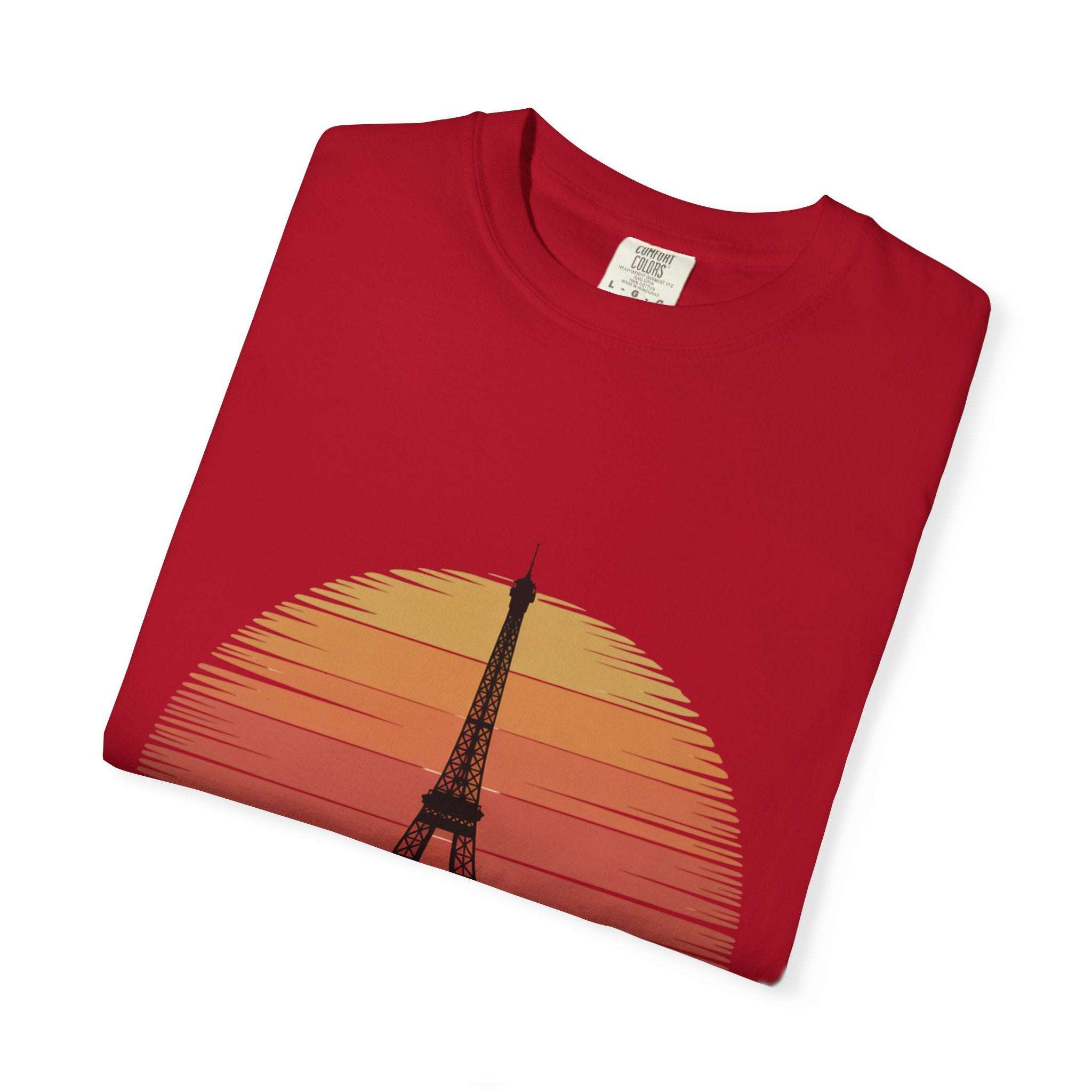 Garment-Dyed T-shirt Vacation in Paris Travel