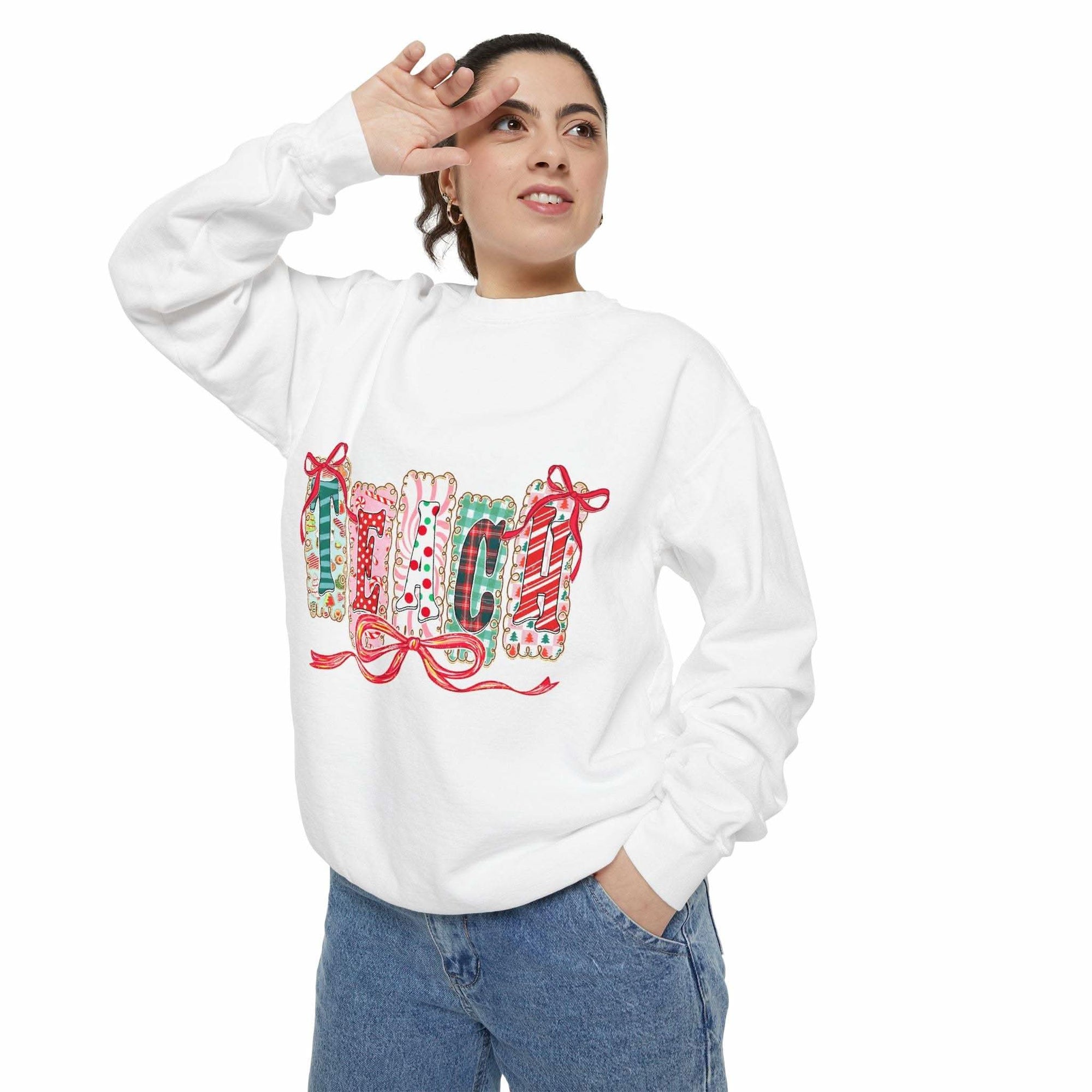 Pepper-colored sweatshirt with a preppy design, ideal for Christmas gifts, from Printify, available in sizes S, M, L.