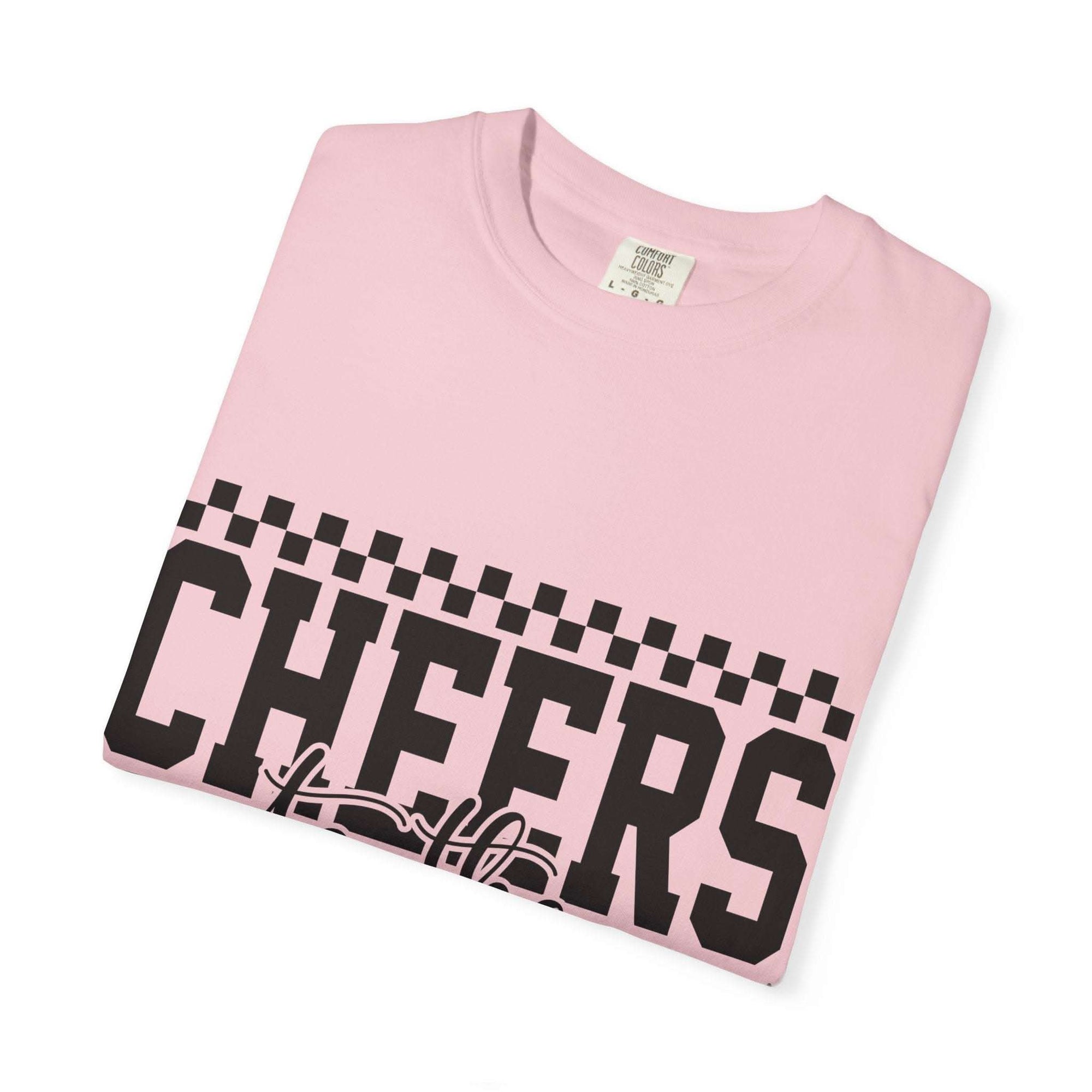 Cheers for the New Year T-Shirt with vintage garment-dyed look and relaxed fit for comfortable celebrations