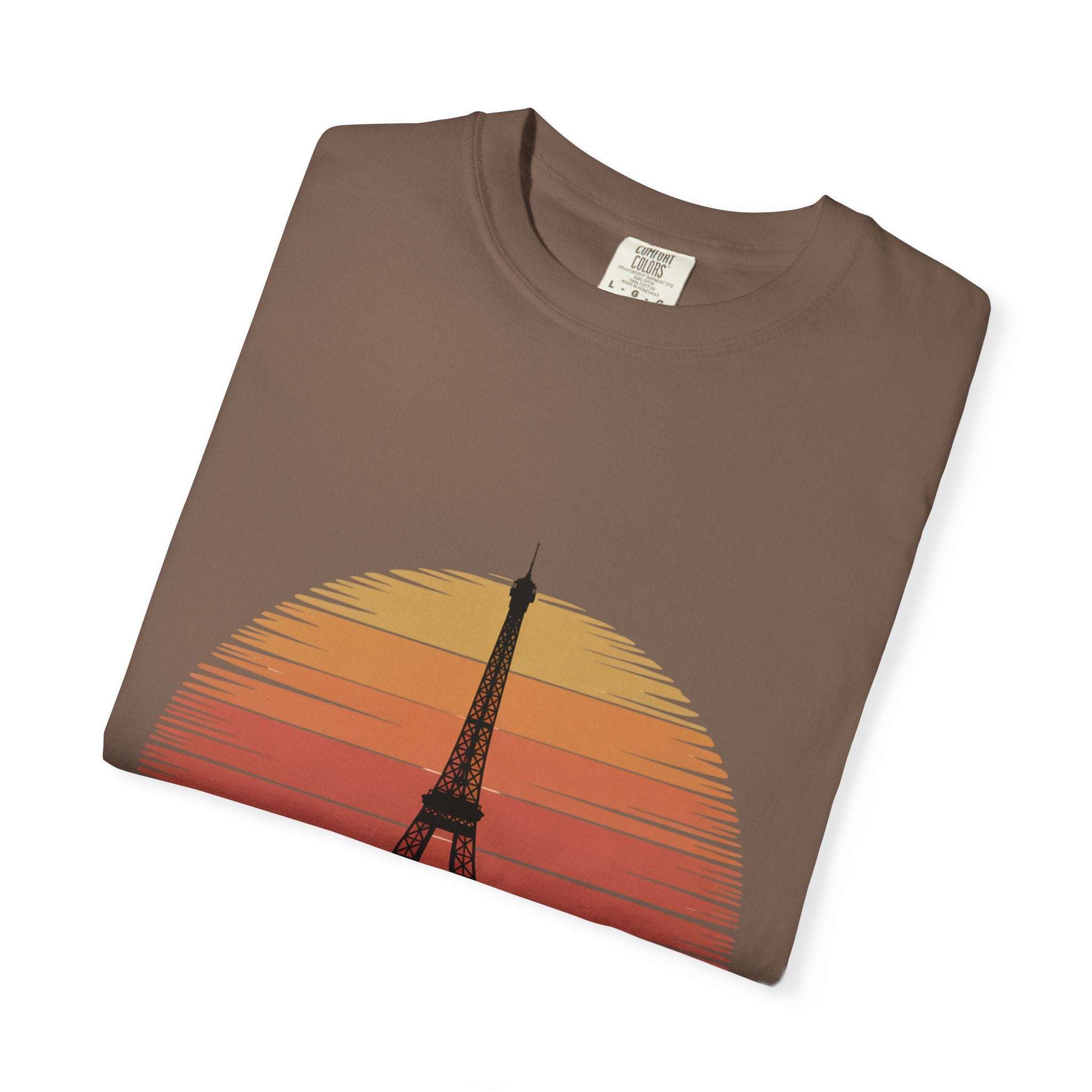 Garment-Dyed T-shirt Vacation in Paris Travel