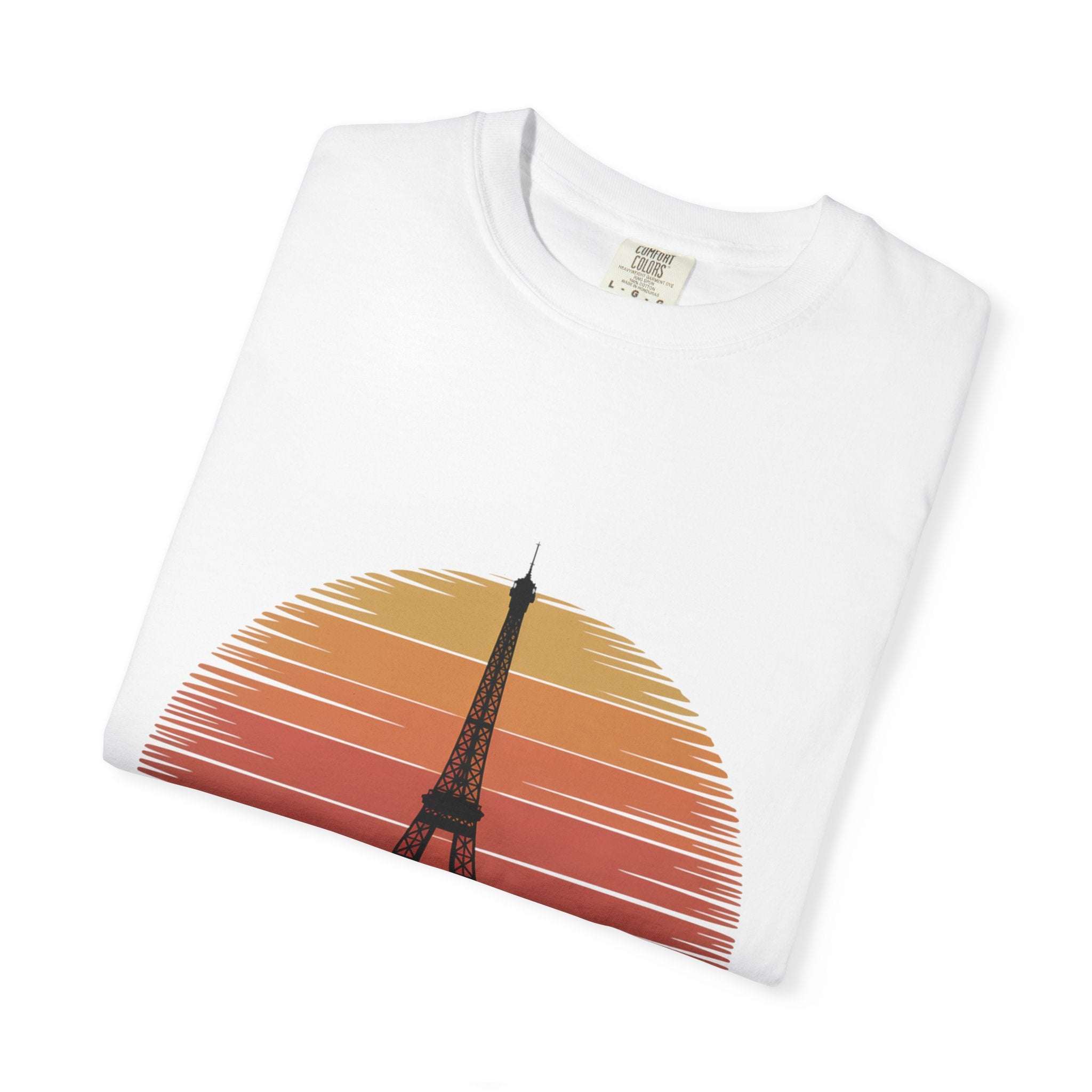 Garment-Dyed T-shirt Vacation in Paris Travel