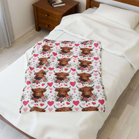 Velveteen plush blanket with floral Highland cow design for cozy rustic charm