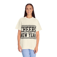 Cheers for the New Year T-Shirt with relaxed fit and vintage garment-dyed look for casual celebrations