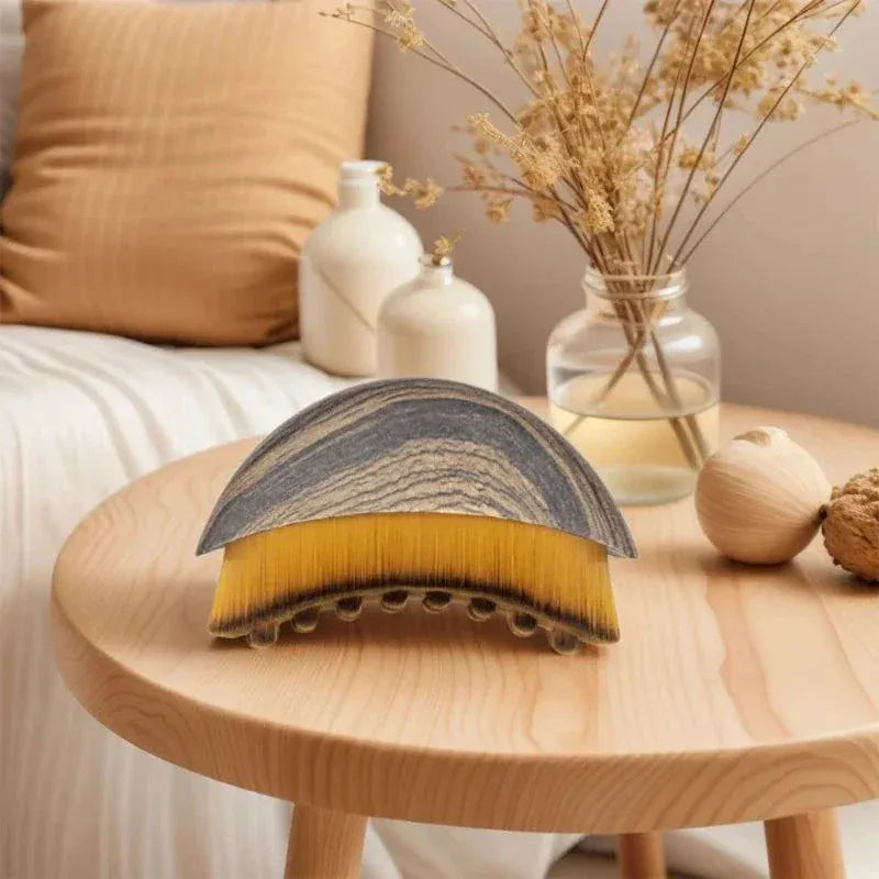 Portable dry facial brush with soft bristles for lymphatic massage and gentle exfoliation