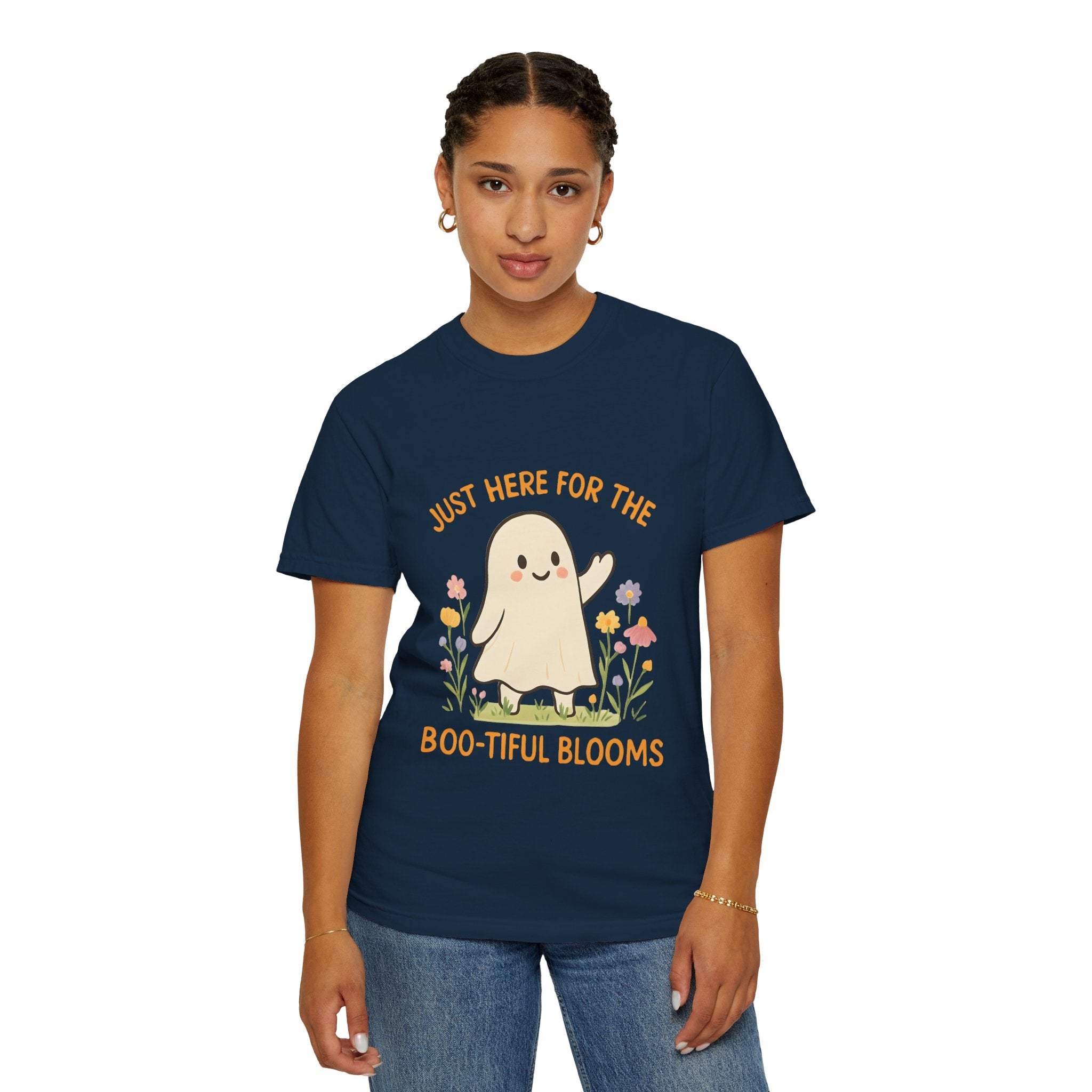 Floral Ghost Halloween T-shirt - TeninoVentures