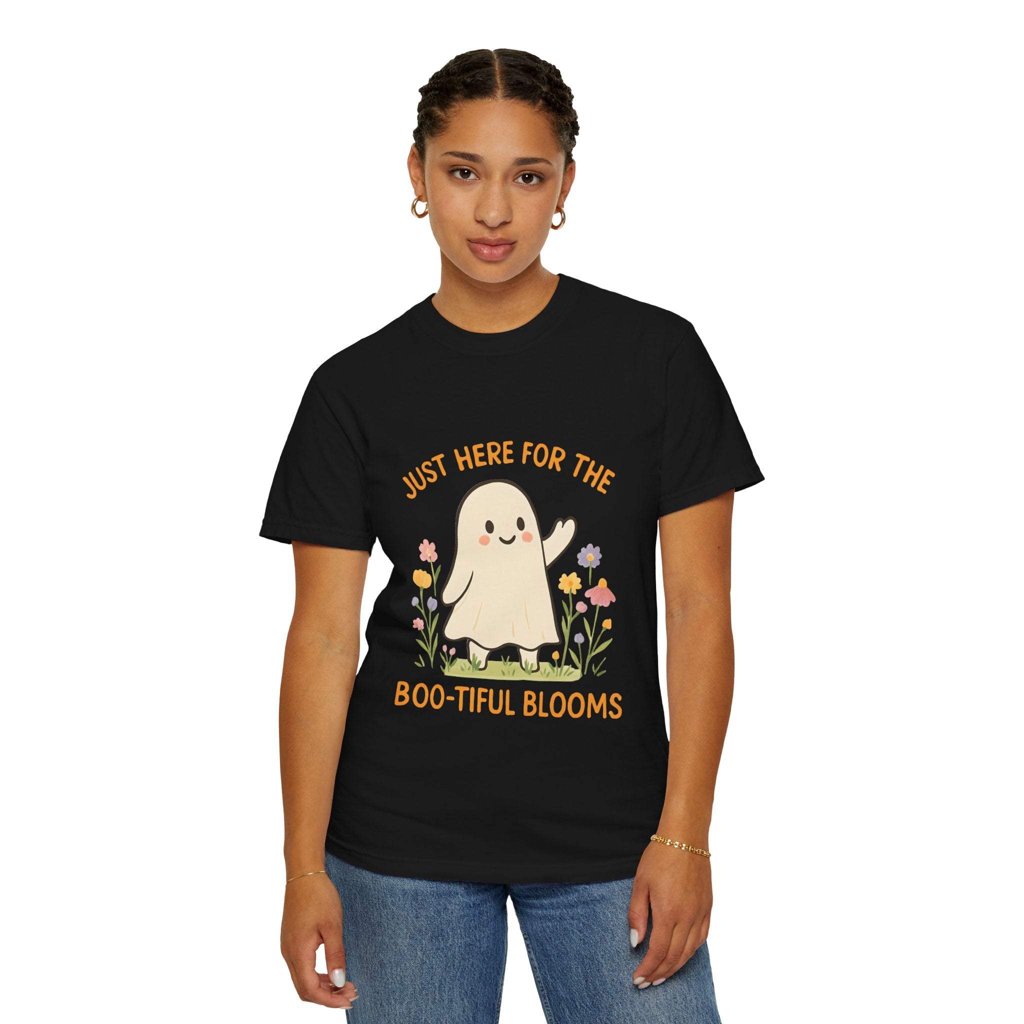 Floral Ghost Halloween T-shirt - TeninoVentures