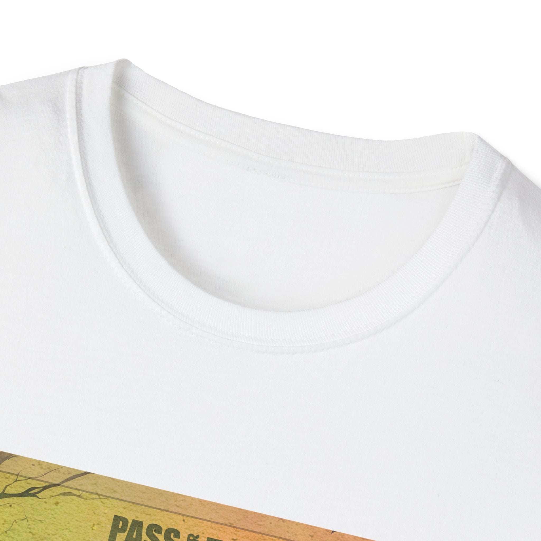 Vintage Giant Zombie Halloween Movie Ticket Unisex T-Shirt - TeninoVentures