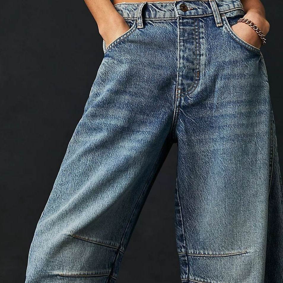 Wide leg mid-rise denim jeans for women in blue with loose fit and casual style