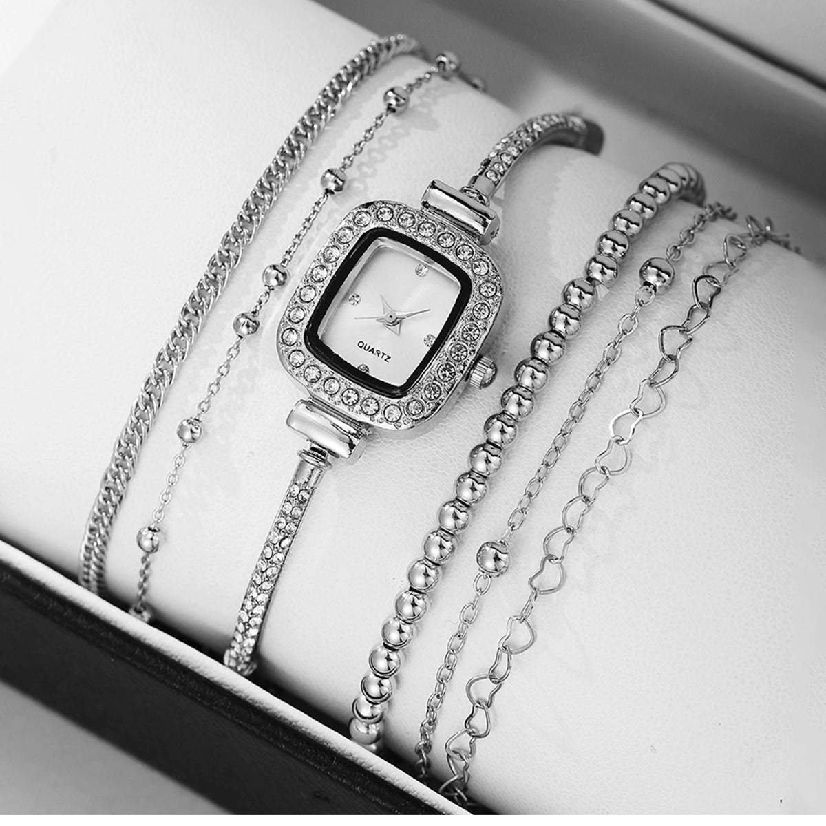  Alloy All-match Square Rhinestone-encrusted Chain Bracelet Watch