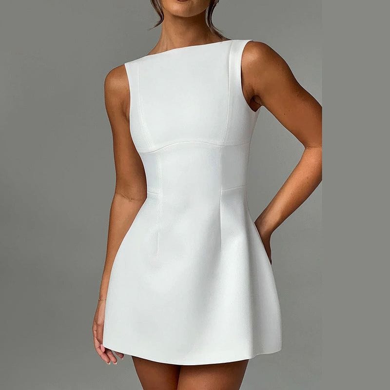 Sexy slim-fitting sleeveless backless white short dress with high waist and polyester fabric